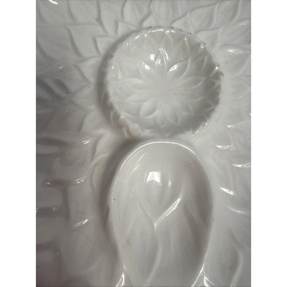 Set 4 White Artichoke Salad Plates 8.5